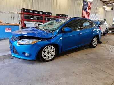 1FAHP3F27CL****** 2012 Ford Focus