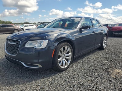 2C3CCAAG4KH****** 2019 Chrysler 300
