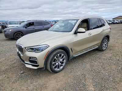 5UXCR6C57KL****** 2019 BMW X5