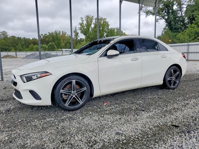 W1K3G4EB1NJ****** 2022 Mercedes-Benz A-Class