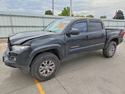 3TMAZ5CN3HM****** 2017 Toyota Tacoma