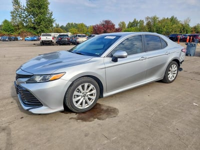 4T1B11HK8JU****** 2018 Toyota Camry