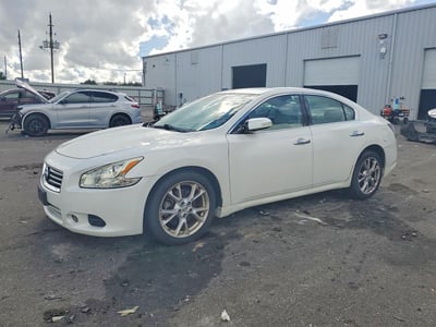 2013 Nissan Maxima