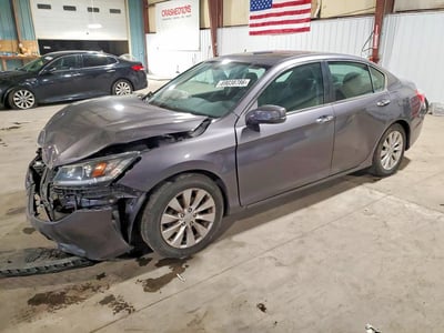 1HGCR2F74FA****** 2015 Honda Accord