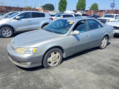 JT8BF28G1Y5****** 2000 Lexus ES