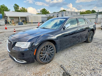 2C3CCAET1HH****** 2017 Chrysler 300C