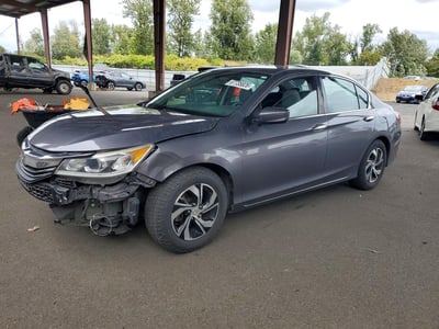 1HGCR2F35GA****** 2016 Honda Accord