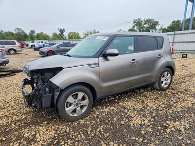 KNDJN2A27K7****** 2019 Kia Soul