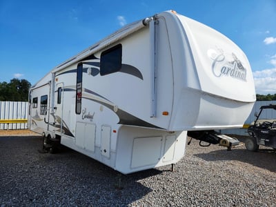 4X4FCAK269G****** 2009 Forest River Cardinal Towables