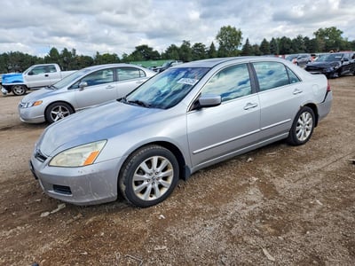 1HGCM66597A****** 2007 Honda Accord
