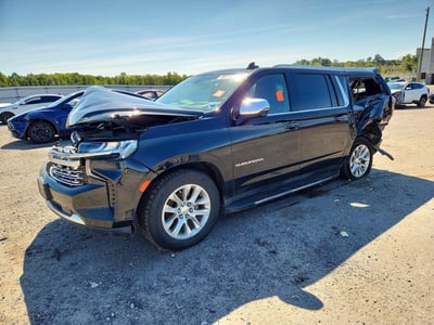 1GNSKFKD8MR****** 2021 Chevrolet Suburban