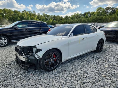 ZARFAMBN4K7****** 2019 Alfa Romeo Giulia