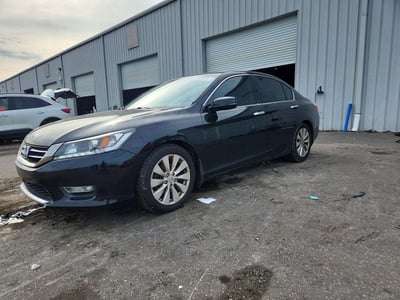 1HGCR3F84DA****** 2013 Honda Accord