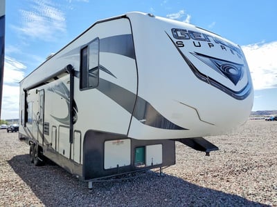 7HN1FEP22KP****** 2019 Genesis Supreme Supreme