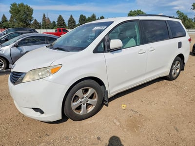 5TDKK3DC6ES****** 2014 Toyota Sienna