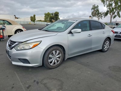 1N4AL3AP6JC****** 2018 Nissan Altima