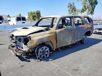 JTEBU5JR8J5****** 2018 Toyota 4Runner