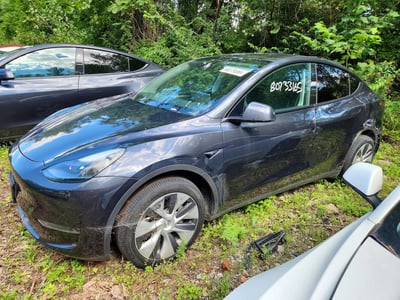 7SAYGDEE7RA****** 2024 Tesla Model Y