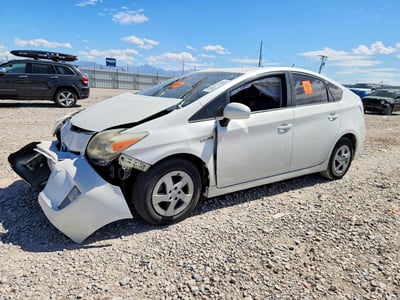 JTDKN3DU5E1****** 2014 Toyota Prius