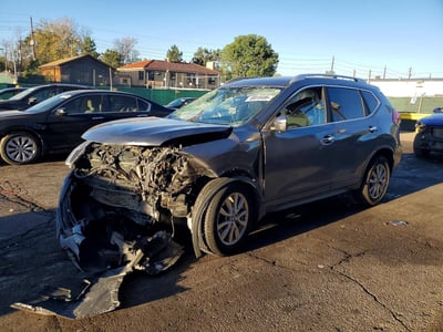KNMAT2MV8HP****** 2017 Nissan Rogue