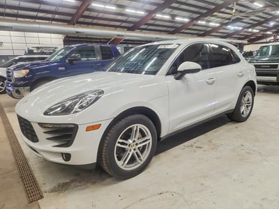 WP1AB2A5XHL****** 2017 Porsche Macan