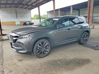 7MMVABEM2SN****** 2025 Mazda CX-50