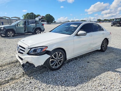 WDDWF4JB2GR****** 2016 Mercedes-Benz C-Class
