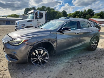 SJKCH5CR3JA****** 2018 Infiniti QX30