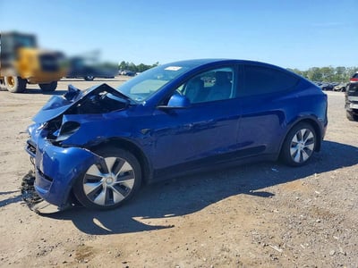 7SAYGAEE0PF****** 2023 Tesla Model Y