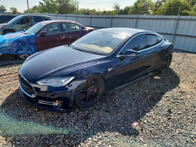 5YJSA1H13EF****** 2014 Tesla Model S