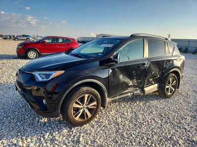 2T3RFREV7HW****** 2017 Toyota RAV4