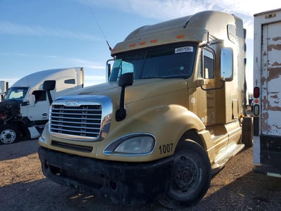 1FUJA6DR5AD****** 2010 Freightliner Columbia 120