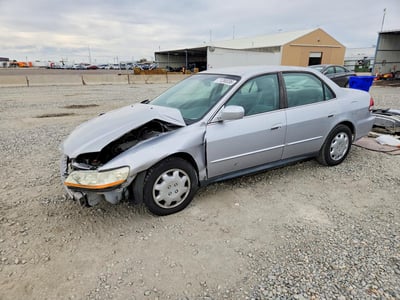 1HGCG56411A****** 2001 Honda Accord