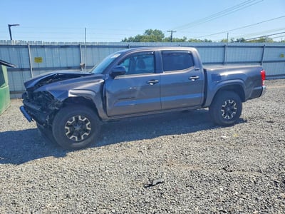 5TFCZ5AN1GX****** 2016 Toyota Tacoma
