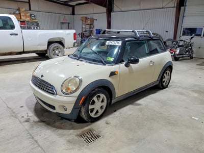 WMWMF33519T****** 2009 MINI Cooper