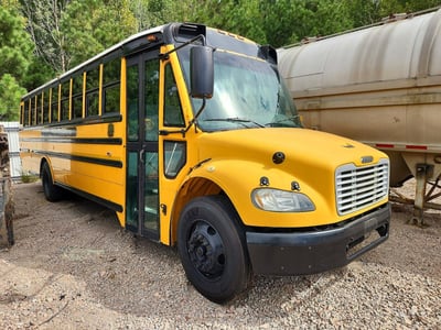 4UZABRDJ09C****** 2009 Freightliner B2
