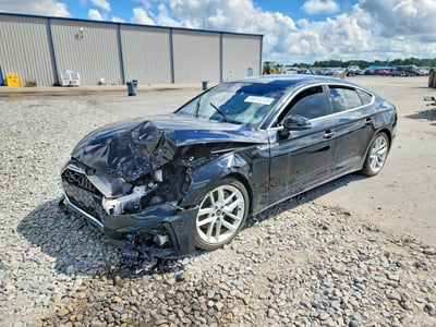 WAUFACF57RA****** 2024 Audi A5
