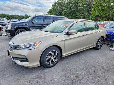 1HGCR2F34HA****** 2017 Honda Accord