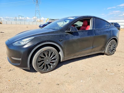 5YJYGAEE0MF****** 2021 Tesla Model Y