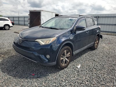 JTMWFREV8HD****** 2017 Toyota RAV4