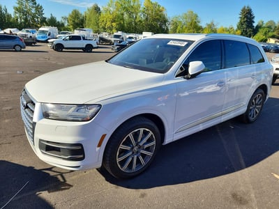 WA1LAAF76HD****** 2017 Audi Q7