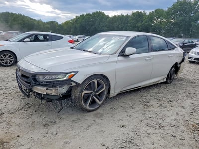 1HGCV1F38JA****** 2018 Honda Accord