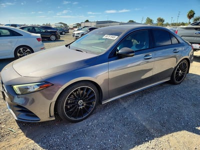WDD3G4EB8KW****** 2019 Mercedes-Benz A-Class