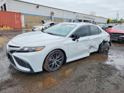 4T1T11BK8RU****** 2024 Toyota Camry