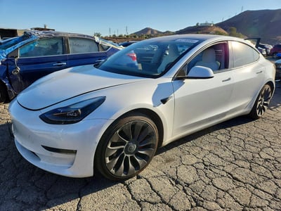 5YJ3E1EC7NF****** 2022 Tesla Model 3