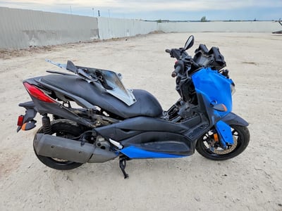 MH3SH10Y8JK****** 2018 Yamaha Czd300