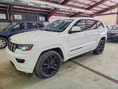 1C4RJFAG2LC****** Salvage and Wrecked 2020 Jeep Grand Cherokee in Hartford Springfield