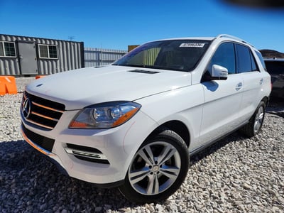 4JGDA5JB2FA****** 2015 Mercedes-Benz M-Class