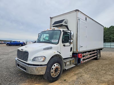 1FVACXDT3CH****** 2012 Freightliner M2