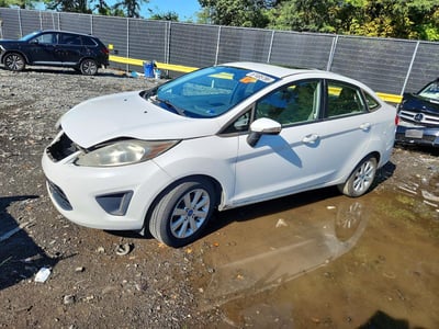 3FADP4BJ2DM****** 2013 Ford Fiesta
